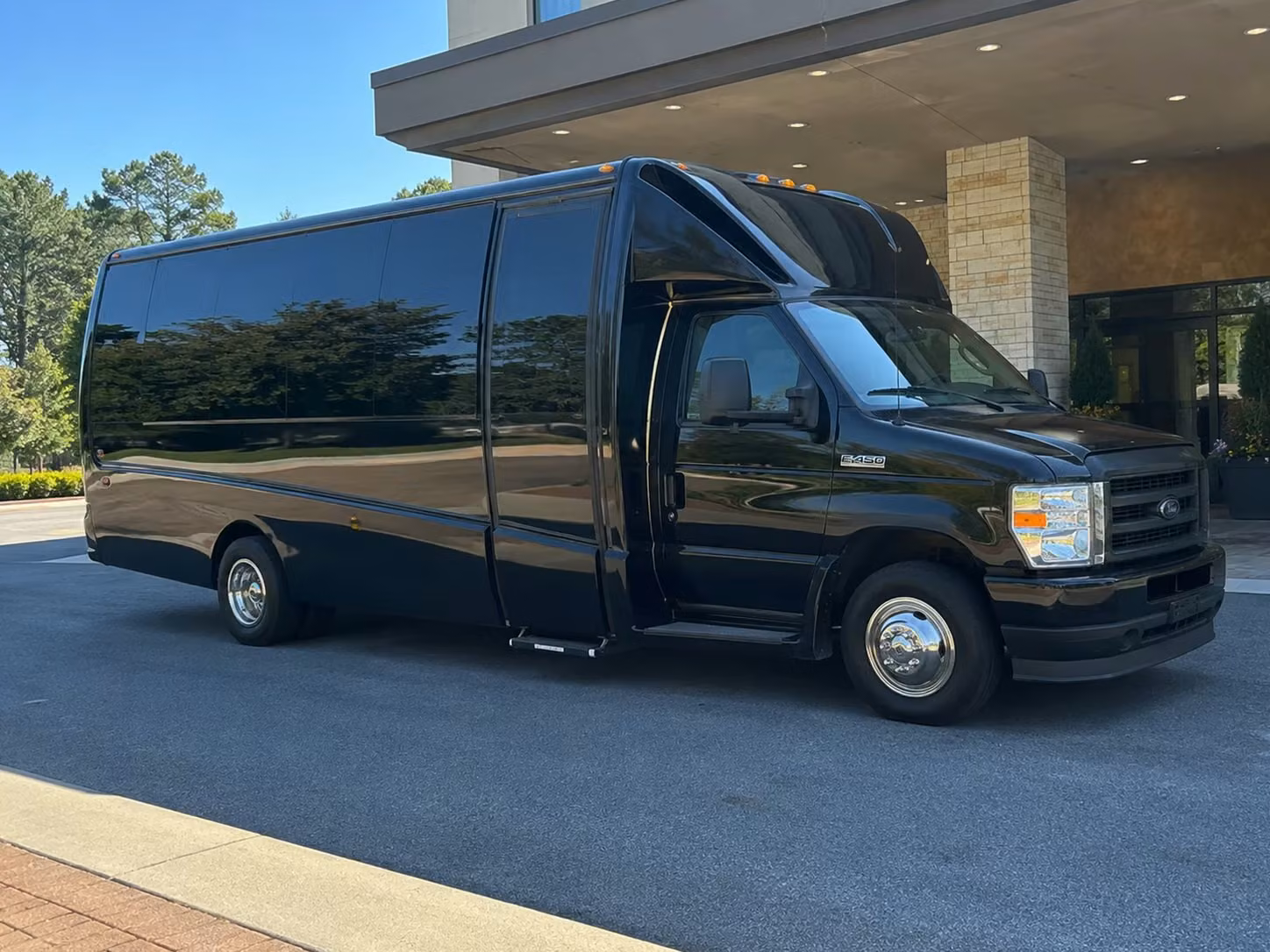 employee shuttles in loxahatchee